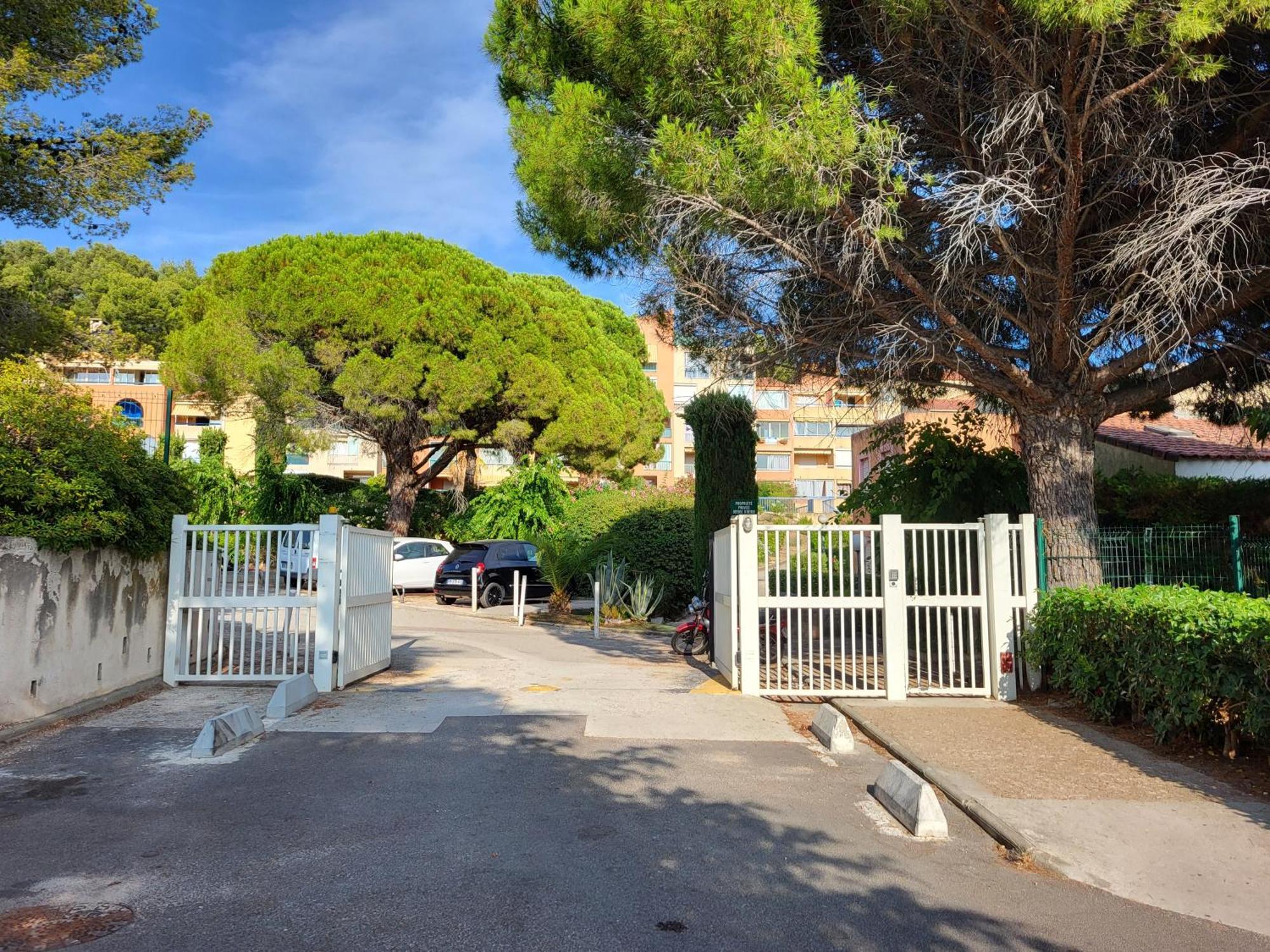 Kams Sea Appartement 拉西约塔 外观 照片